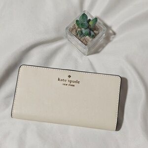 NEW Kate Spade Large Slim Bifold Wallet Meringue White KN773 $179
